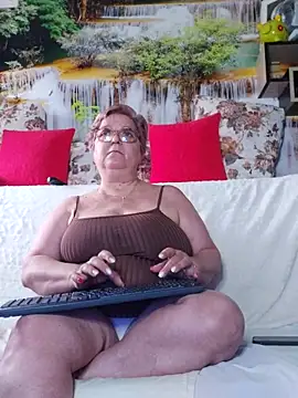 QueenPammy1 online show from 13, 9, 2025