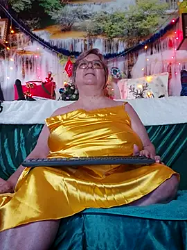 QueenPammy1 online show from 23, 12, 2025