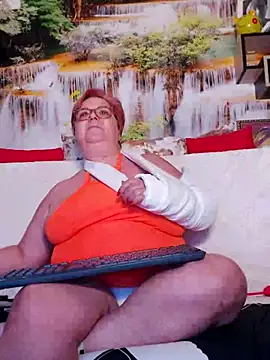 QueenPammy1 online show from 27, 2, 2025