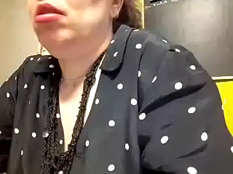 mimi19820 online show from 8, 3, 2026