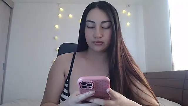 nalafoster online show from 14, 4, 2026