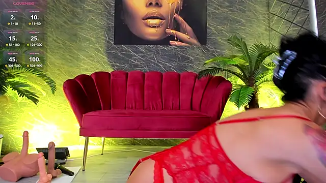 Snapshot of IzabelaTessa chatting on 2, 5, 2026 IzabelaTessa online show from 2, 5, 2026