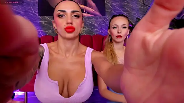 IzabelaTessa online show from 14, 7, 2026
