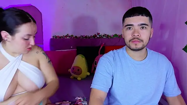 mia and mike  online show from 21, 10, 2025