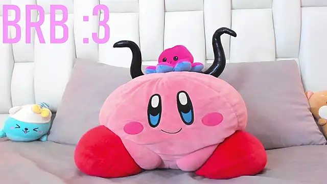 Snapshot of cherryboom23 chatting on 13, 10, 2025 cherryboom23 online show from 13, 10, 2025