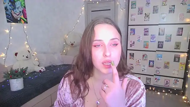 BarbiePieer online show from 19, 12, 2025