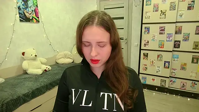 Snapshot of BarbiePieer chatting on 11, 10, 2025 BarbiePieer online show from 11, 10, 2025