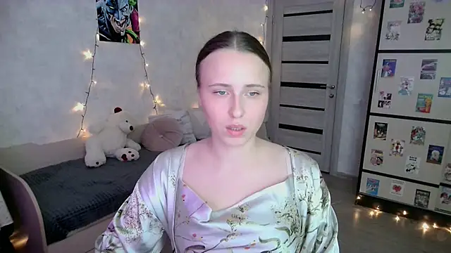 Snapshot of BarbiePieer chatting on 7, 11, 2025 BarbiePieer online show from 7, 11, 2025