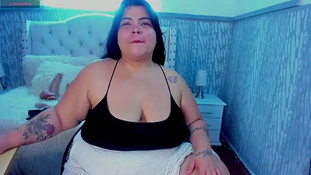 Snapshot of dirtyBBWplay chatting on 3, 5, 2026 dirtyBBWplay online show from 3, 5, 2026