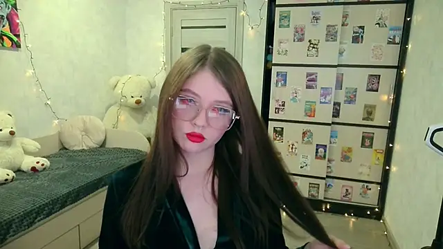 Snapshot of GinnyBlacky chatting on 10, 10, 2025 GinnyBlacky online show from 10, 10, 2025