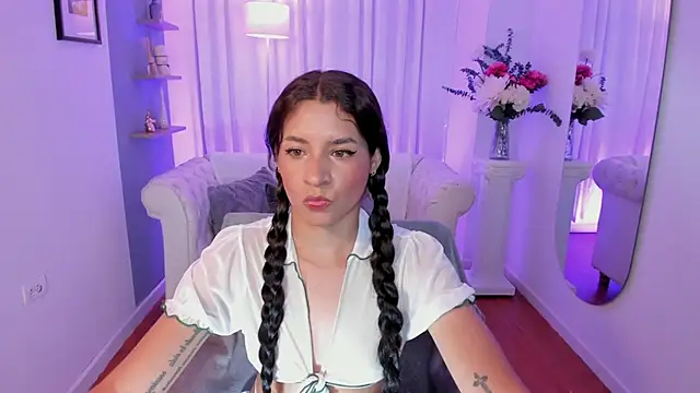 hanna mils online show from 13, 6, 2026