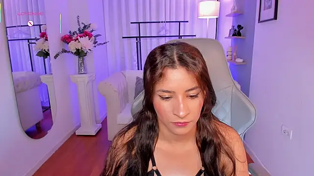 hanna mils online show from 23, 7, 2026