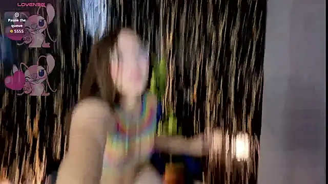 Thalia anderson online show from 11, 3, 2026