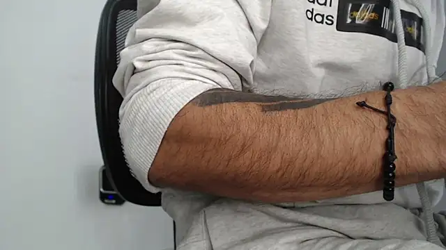 bigdick monster1 online show from 15, 4, 2026