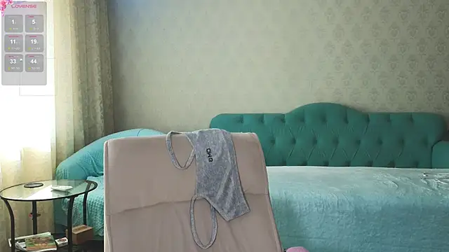 Snapshot of hot_ass_18 chatting on 27, 4, 2026 hot ass 18 online show from 27, 4, 2026