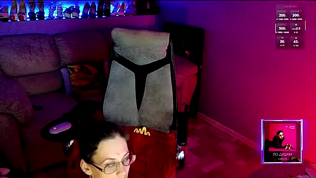 Snapshot of MilanaPure chatting on 8, 11, 2025 MilanaPure online show from 8, 11, 2025