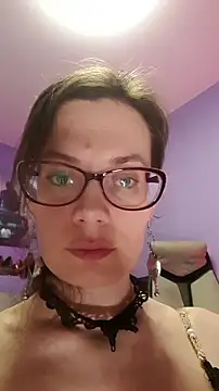 Snapshot of MilanaPure chatting on 14, 11, 2025 MilanaPure online show from 14, 11, 2025