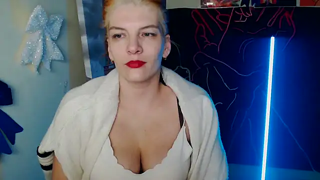 VanessaRey  online show from 5, 2, 2026
