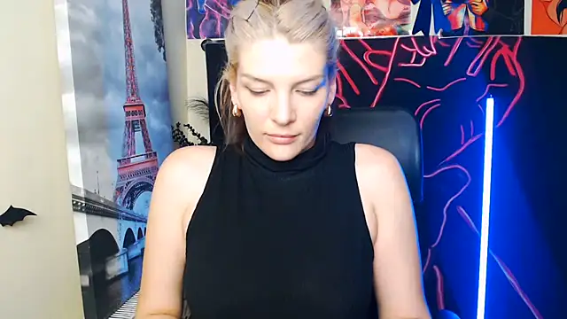 Snapshot of VanessaRey_ chatting on 27, 5, 2026 VanessaRey online show from 27, 5, 2026