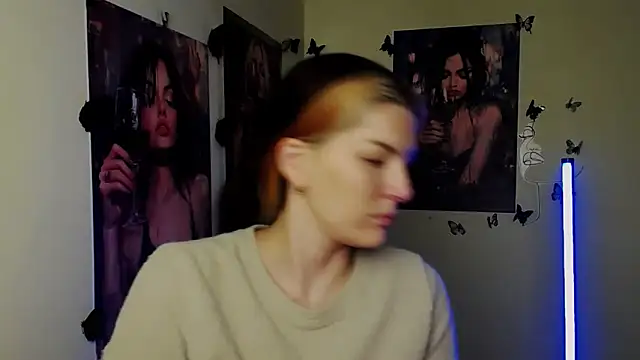 VanessaRey  online show from 9, 3, 2026