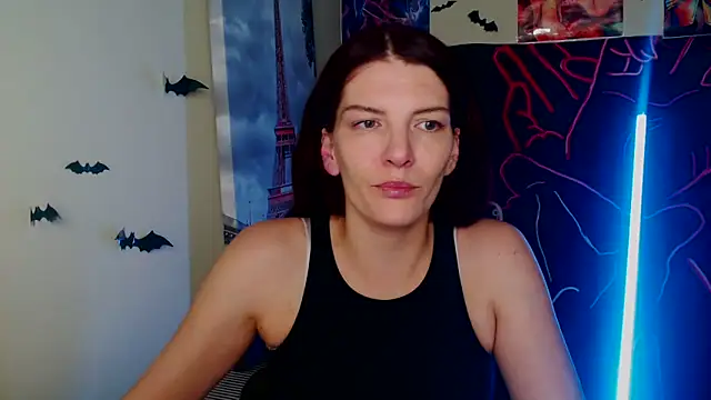 VanessaRey  online show from 3, 12, 2025