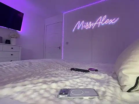 Missalex xo online show from 8, 2, 2026