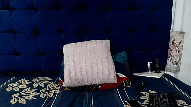 AriesCake online show from 18, 3, 2026