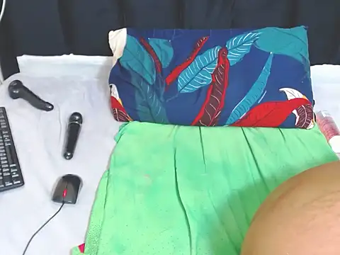 AriesCake online show from 23, 3, 2025