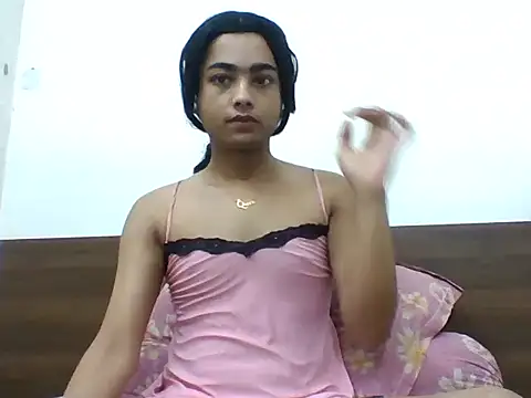 Snapshot of lilysstone12 chatting on 2, 6, 2026 lilysstone12 online show from 2, 6, 2026