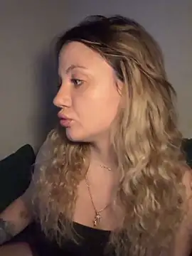 mollygirll online show from 19, 12, 2025