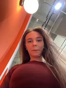 MilaBee online show from 13, 2, 2026