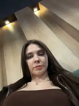 MilaBee online show from 14, 3, 2026