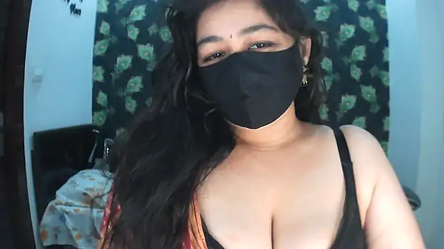 Snapshot of sonali4 chatting on 8, 7, 2026 sonali4 online show from 8, 7, 2026