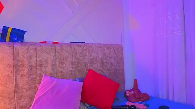 angelinarouse  online show from 9, 7, 2026