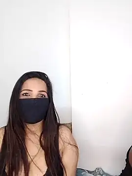 Milfy couple online show from 17, 3, 2025