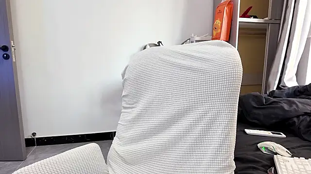 Rainbow-sweet online show from 13, 4, 2026