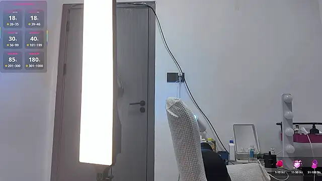 Rainbow-sweet online show from 11, 3, 2026