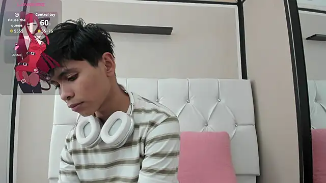 Snapshot of Ethan_Westt chatting on 22, 9, 2025 Ethan Westt online show from 22, 9, 2025