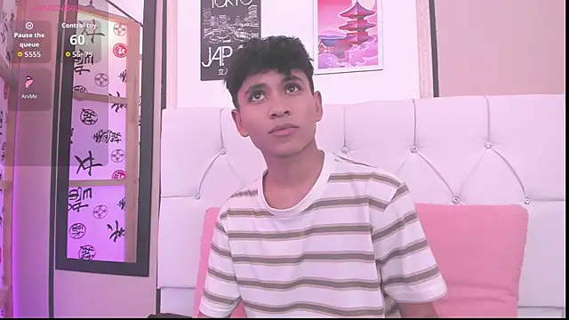 Snapshot of Ethan_Westt chatting on 8, 9, 2025 Ethan Westt online show from 8, 9, 2025