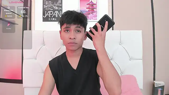 Snapshot of Ethan_Westt chatting on 9, 9, 2025 Ethan Westt online show from 9, 9, 2025