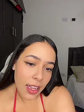 Snapshot of Deepika_padukoneNisha chatting on 30, 6, 2026 Deepika padukoneNisha online show from 30, 6, 2026