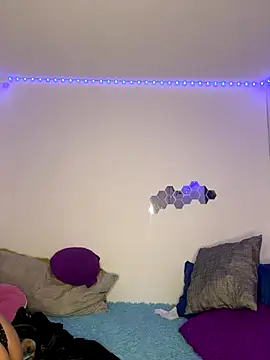 Deepika padukoneNisha online show from 18, 12, 2025