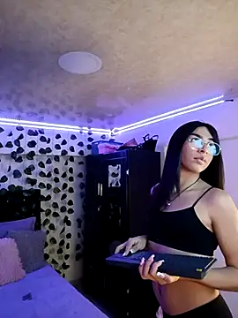 Lyaa Cute online show from 20, 3, 2025