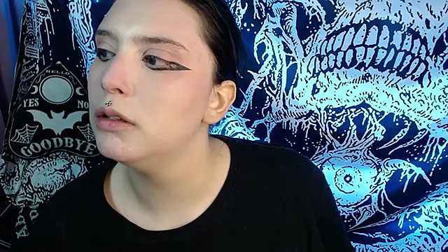 mikaskullcs online show from 8, 7, 2026