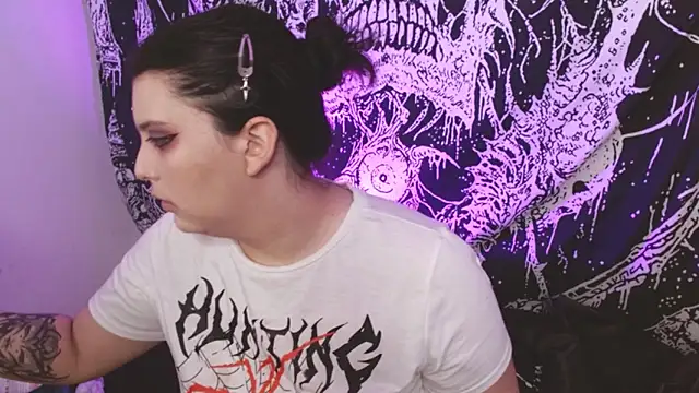 mikaskullcs online show from 10, 3, 2026