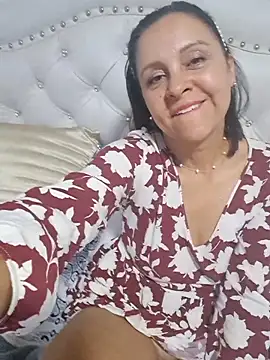 Amadamilf1980 online show from 16, 11, 2025