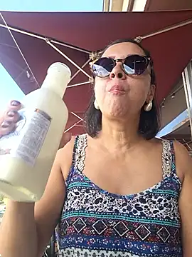 Amadamilf1980 online show from 4, 2, 2026