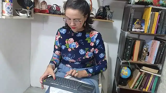 Amadamilf1980 online show from 11, 6, 2026
