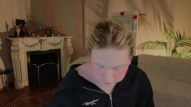 Jes Solar online show from 6, 3, 2026