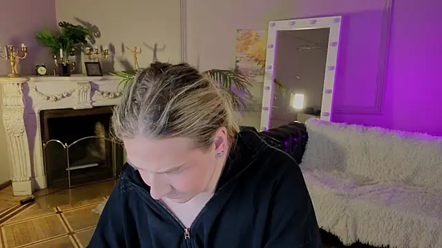 Jes Solar online show from 6, 11, 2025